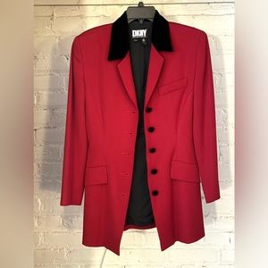 Vintage Donna Karen New York blazer
        PRICE REDUCTION